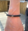 Emery armbånd (strikk) thumbnail