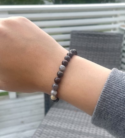 Faith armbånd (strikk)