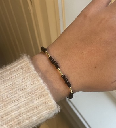 Svart armbånd (elastisk strikk)